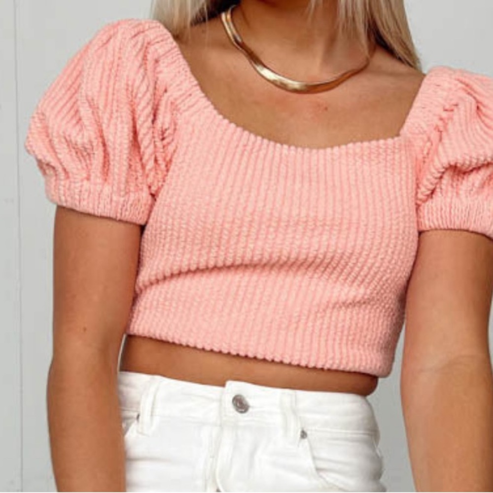 Vestique pink top